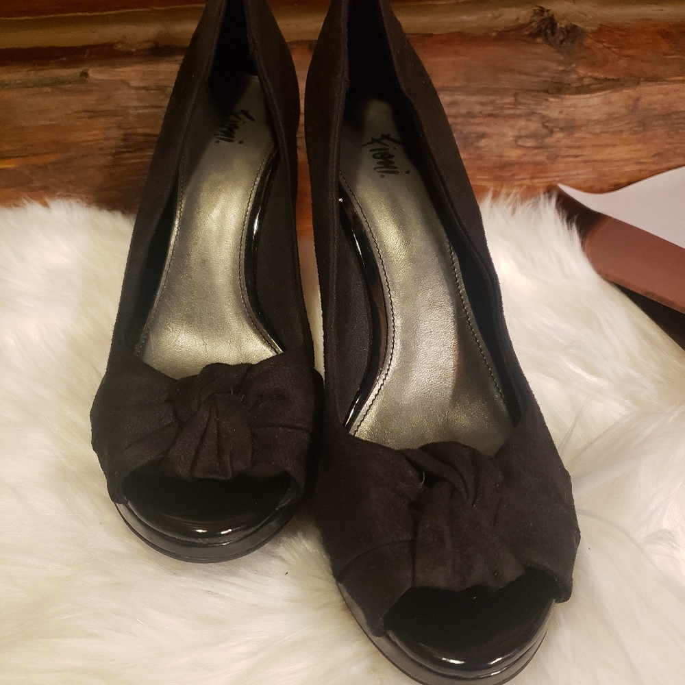 💛2/$20💛FIONI Sz 10 blackheels